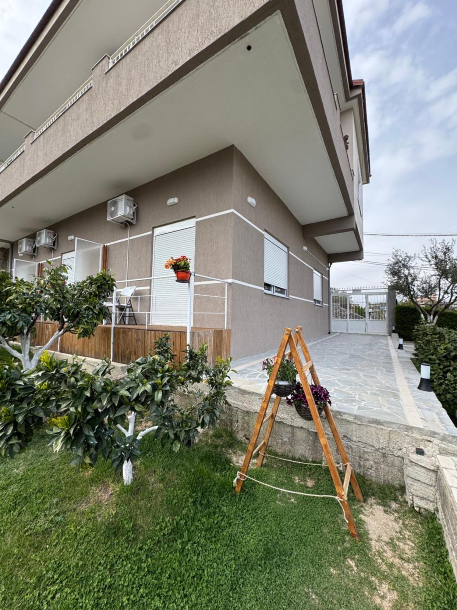 Ilvi Guesthouse Gjirokastër 外观 照片